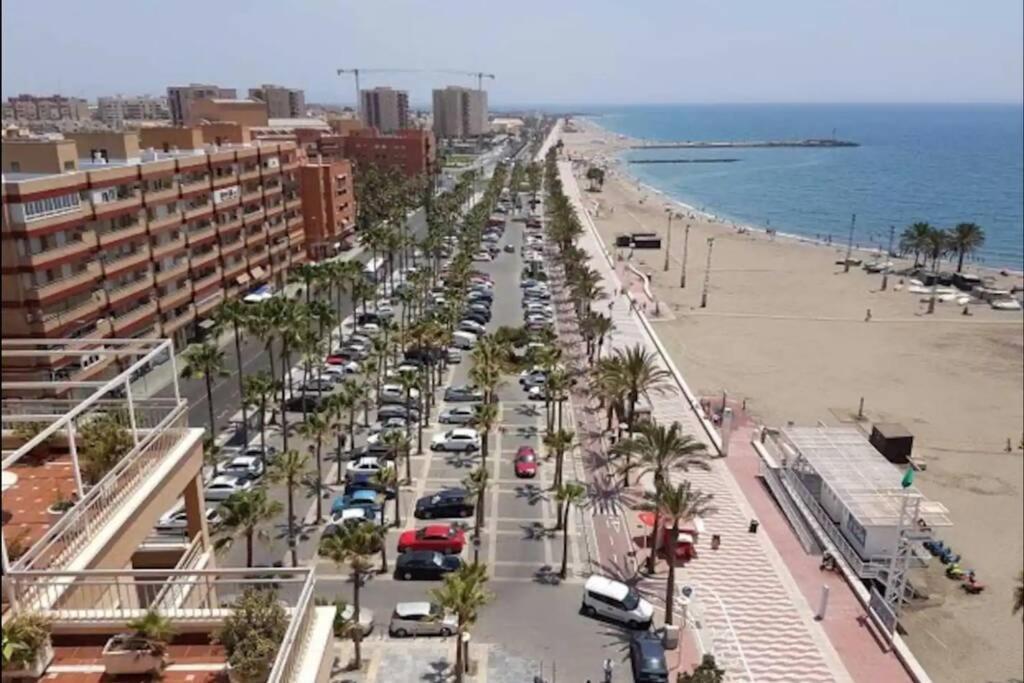 El Rinconcito Cubano En La Playa Almeria Exterior foto