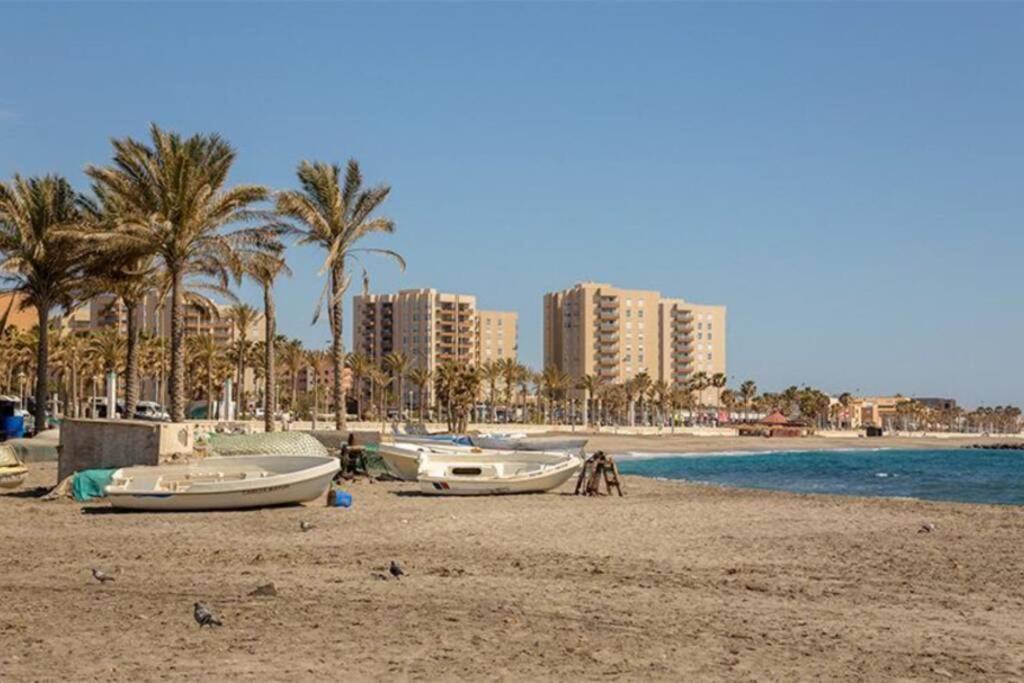 El Rinconcito Cubano En La Playa Almeria Exterior foto